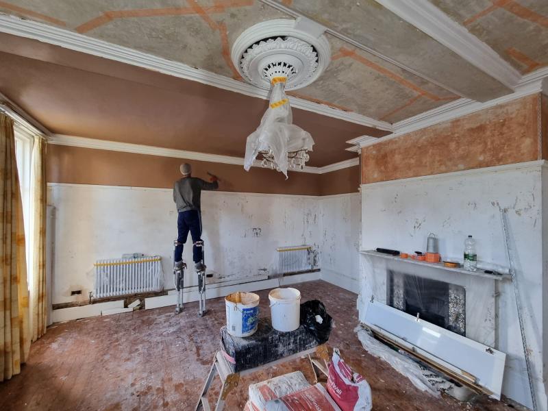 Υπηρεσία σοβάτισμα τοίχων για εσωτερικό δωμάτιο